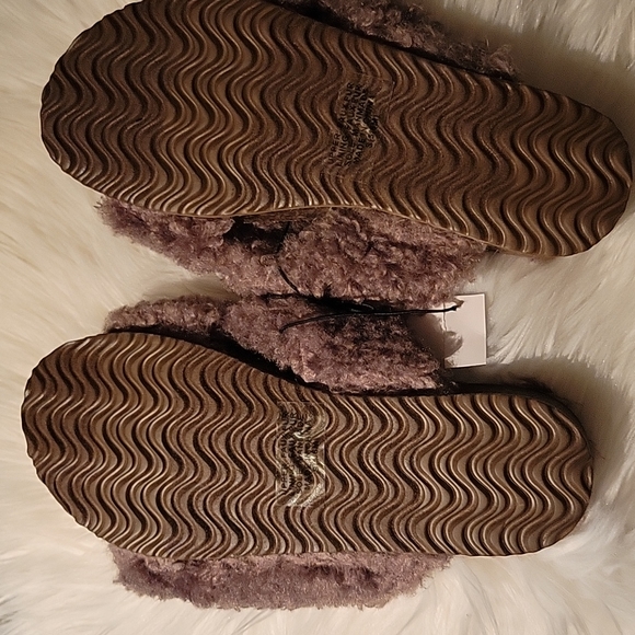 NWT Slides by LOFT - Picture 4 of 6